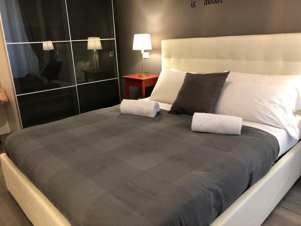 109 Suites Roma Bagian luar foto