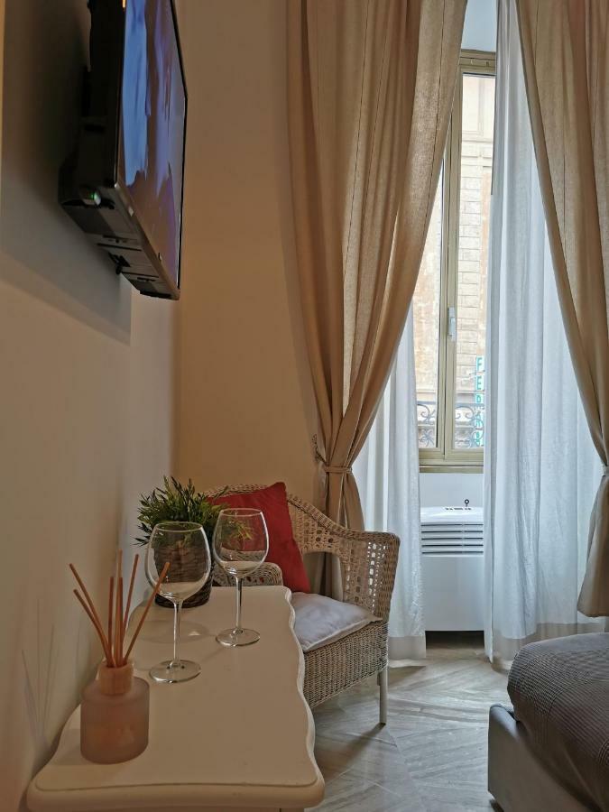 109 Suites Roma Bagian luar foto